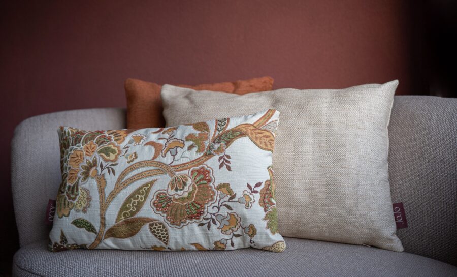 Beige gold sierkussen 40x60 - Afbeelding 2